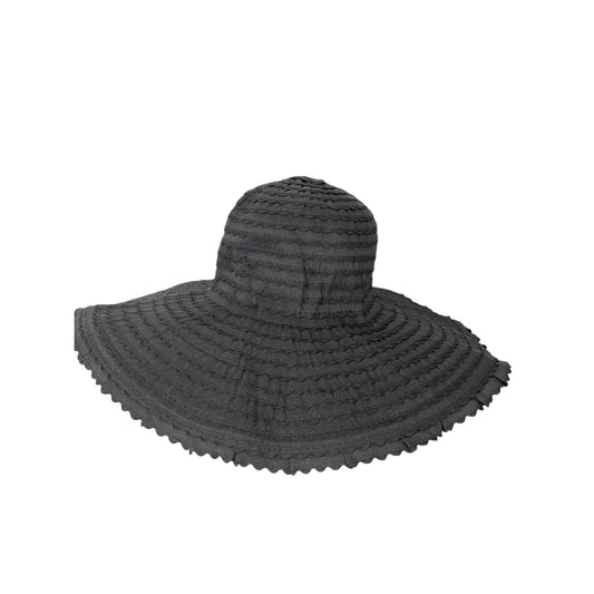 Black Floppy Beach Hat
