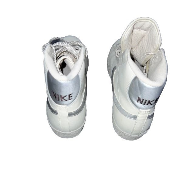 Nike Blazer High - 11