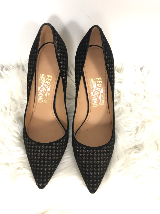 Ferragamo Suede Pumps 7.5